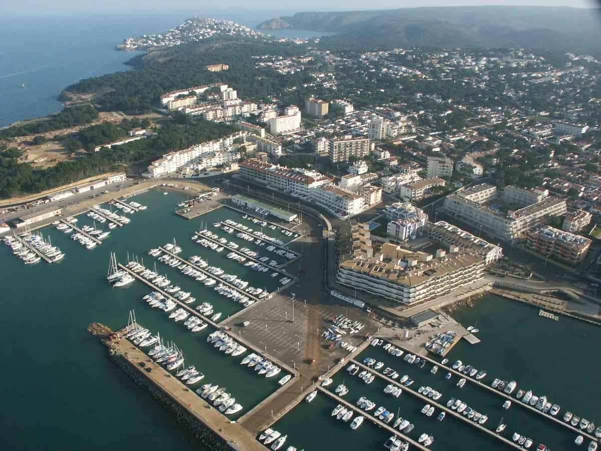 Gran Sol - Apartamentos L' Escala Kültér fotó